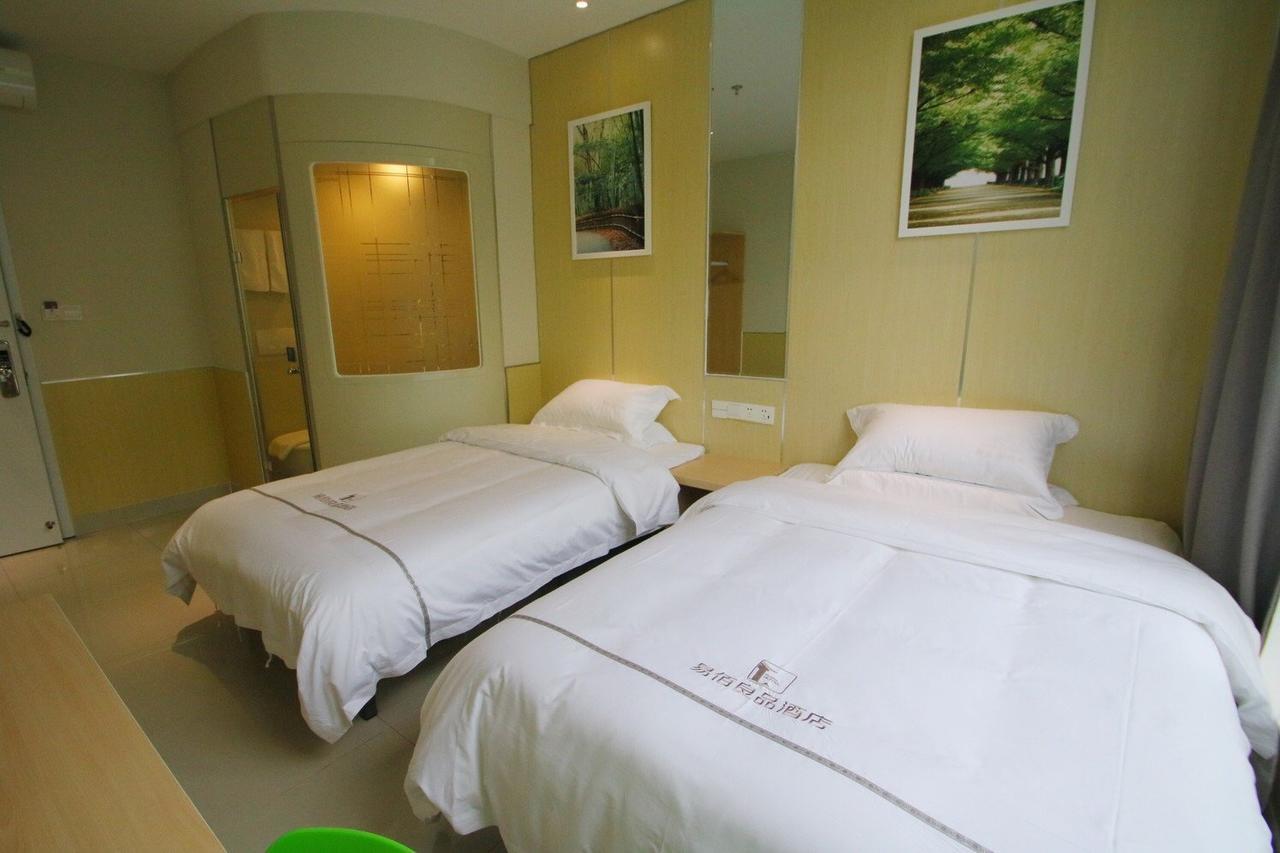 100 Inn Plus Pudong Airport Hotel Xangai Exterior foto