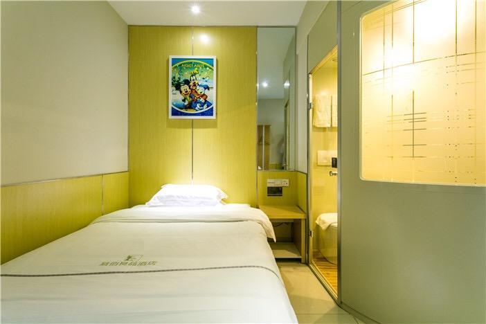100 Inn Plus Pudong Airport Hotel Xangai Exterior foto